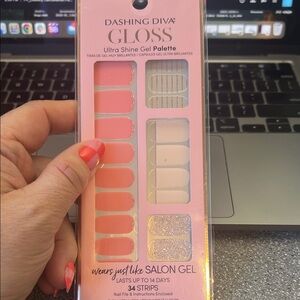 Dashing Diva Gloss Gel Palette - Pink and Gold